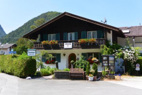  Gästehaus Döring  Миттенвальд